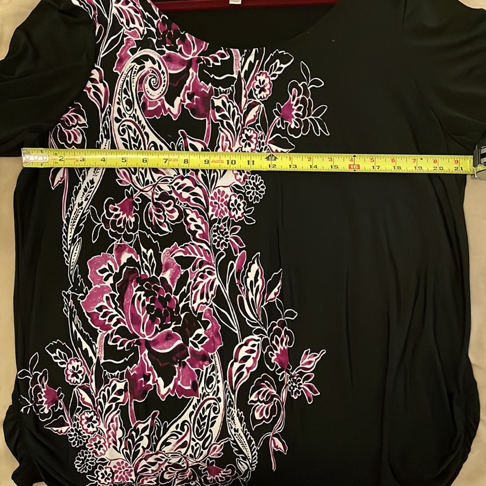Black blouse - Picture 4 of 5